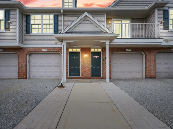 11337 N Woods Dr, Shelby Township, MI 48317