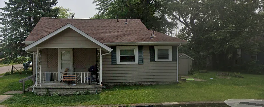 2 bed, 1.0 bath, $800 — Photo 4