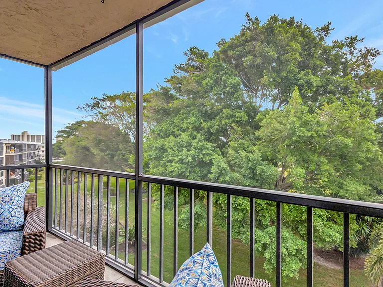 300 N A1a Hwy #403-O — Photo 44