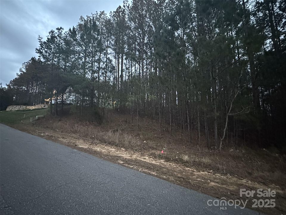 1st image of 163 Winding Forest Dr #6