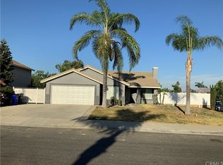 10593 Horseshoe Dr, Bloomington, CA 92316