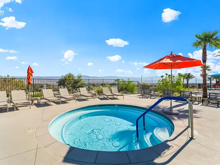 74213 Storke Dr — Photo 28