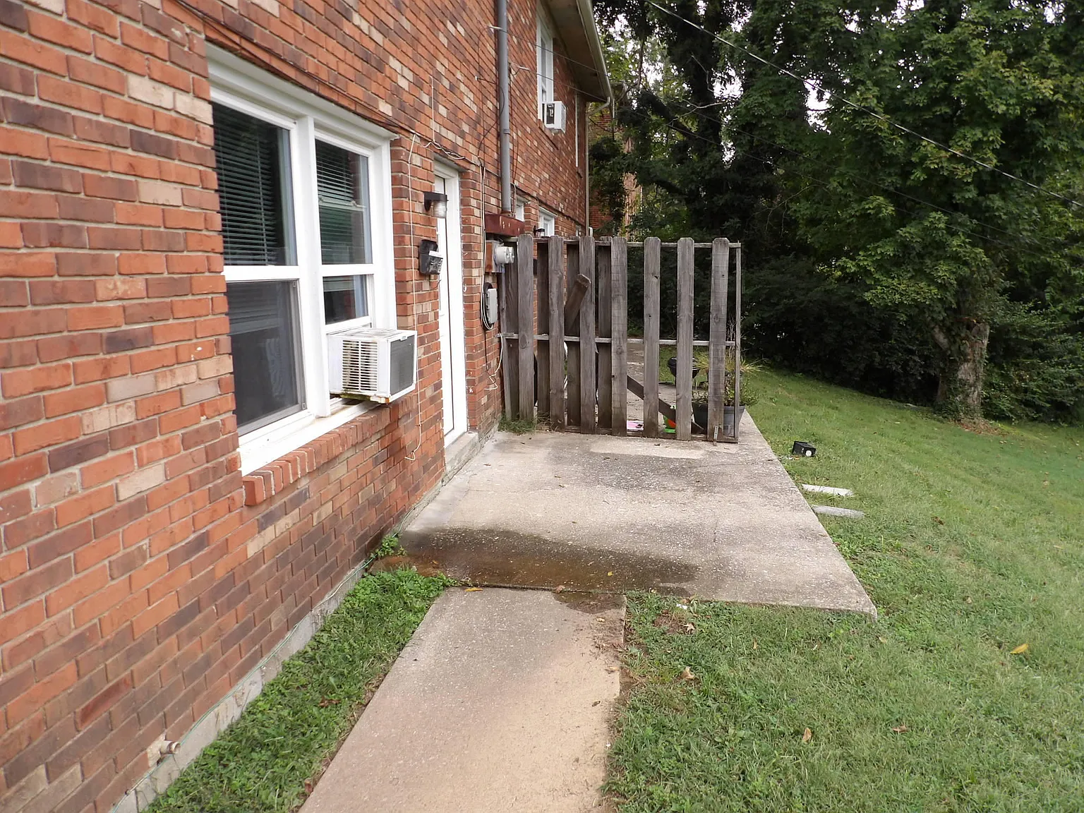 2 bed, 1.0 bath, 975 sqft, $925 — Photo 4