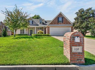 826 Carriage Dr, Tyler, TX 75703