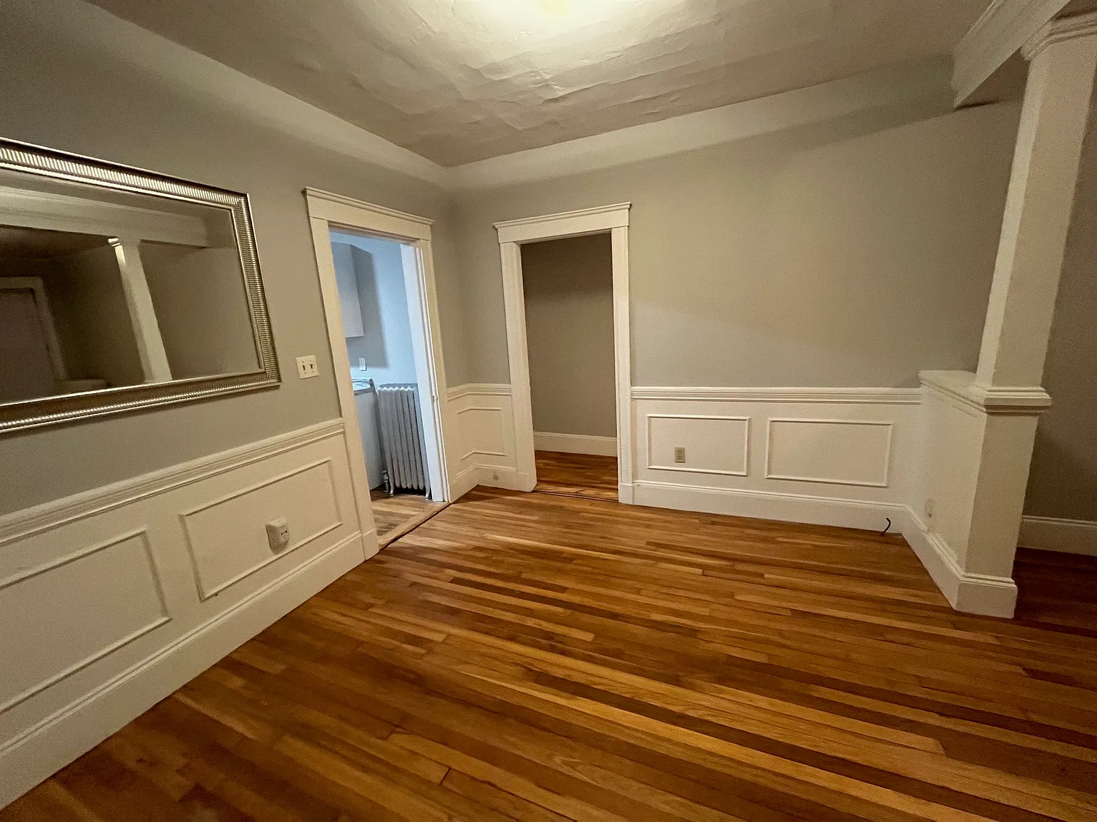 2 bed, 1000 sqft, $3,000 — Photo 2