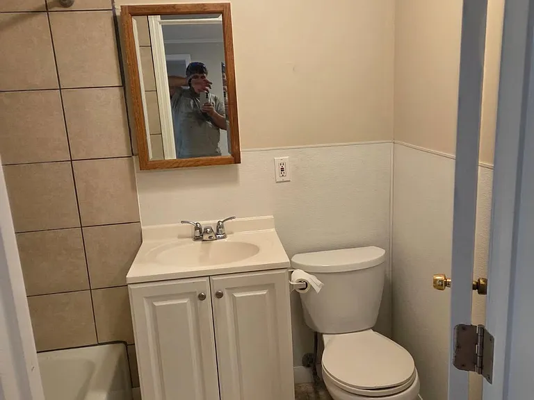 5 Mill St #7 — Photo 1
