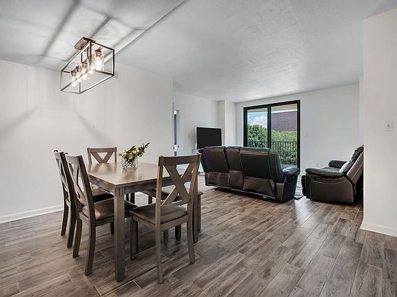 5th image of 300 S Duval St Unit 602