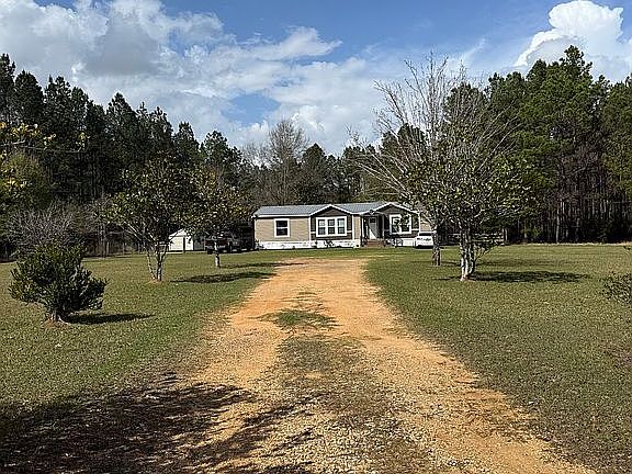 2nd image of 2192 Mount Pleasant Rd