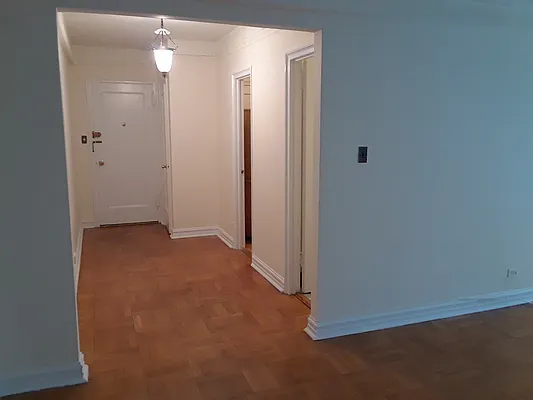 Rented by Global City Realty | media 18