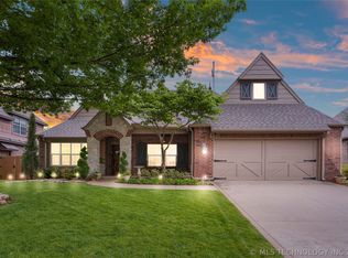 8614 E 110th Ct, Tulsa, OK 74133