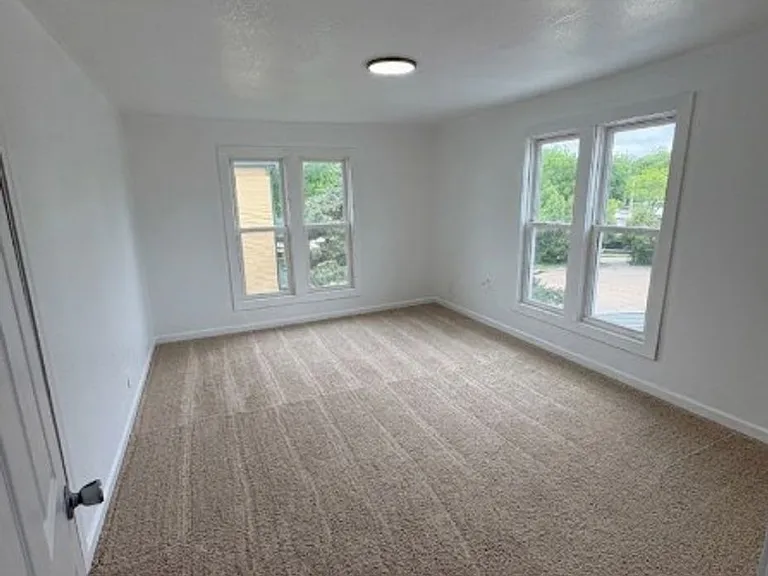 1204 Bluff St — Photo 18