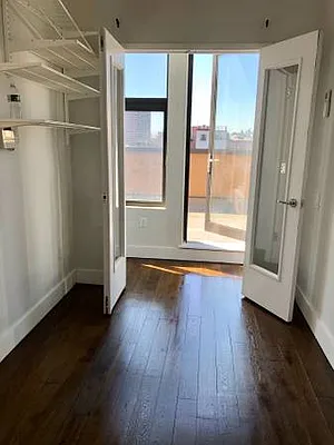 Rented by Nooklyn NYC LLC | media 48