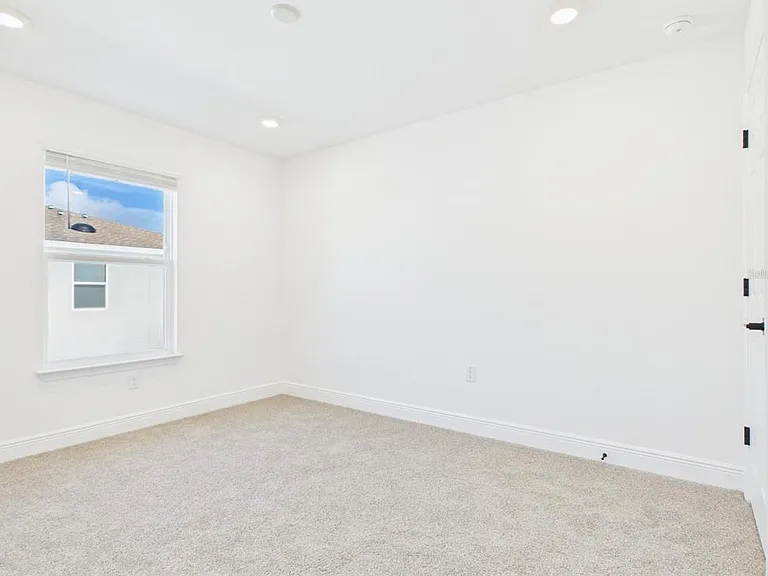 5611 SW 72nd Ct — Photo 28