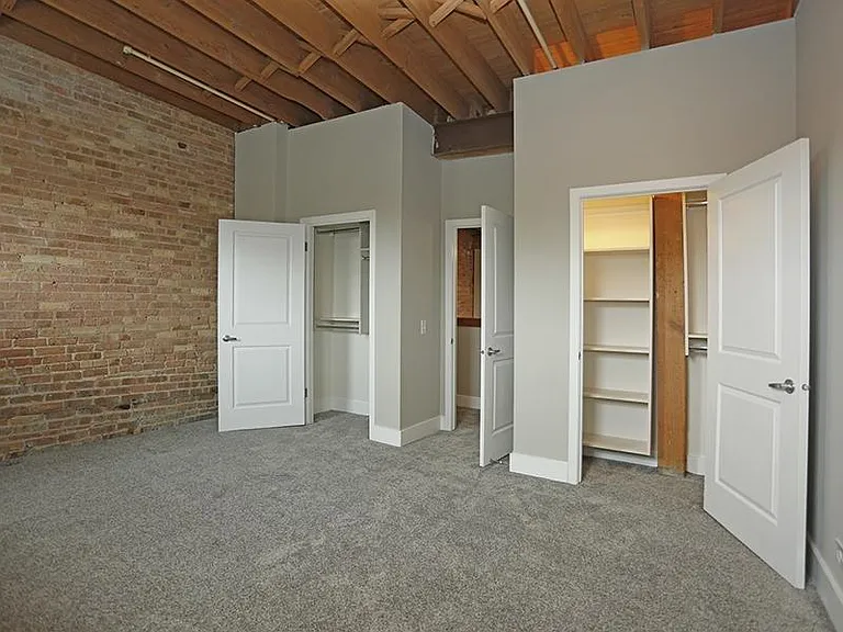 200 E 5th Ave — Photo 28