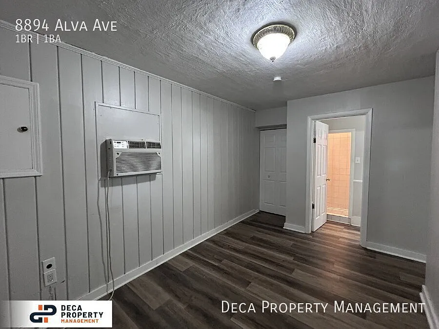 Building Photo - 8894 Alva Ave