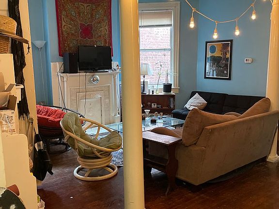 4th image of 2215 W Grace St APT 3