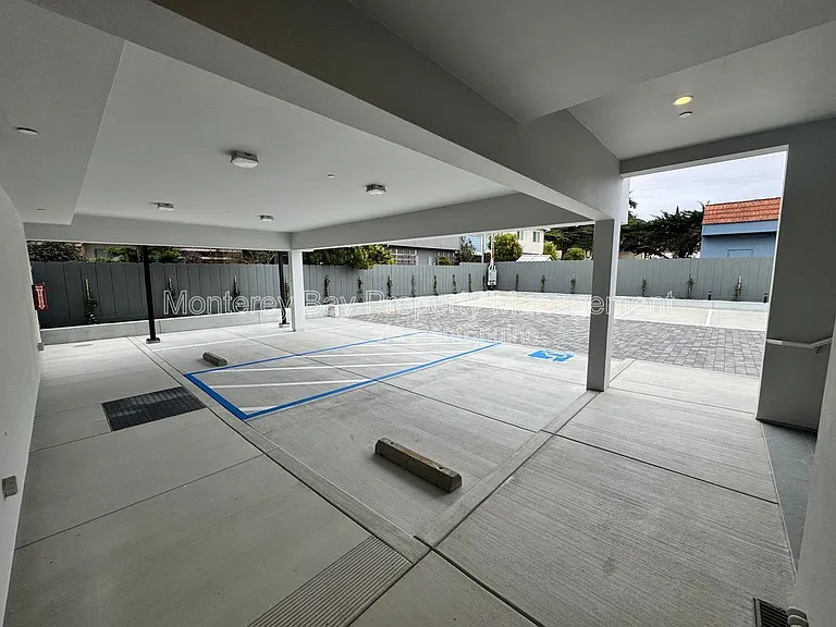 3108 Seacrest Ave #201 — Photo 9
