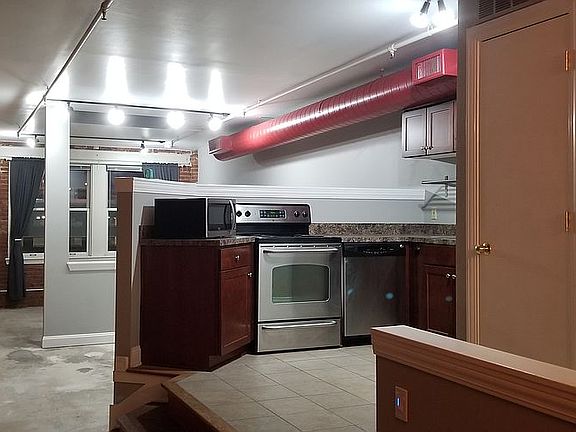 4th image of 706 Broadway St APT 507