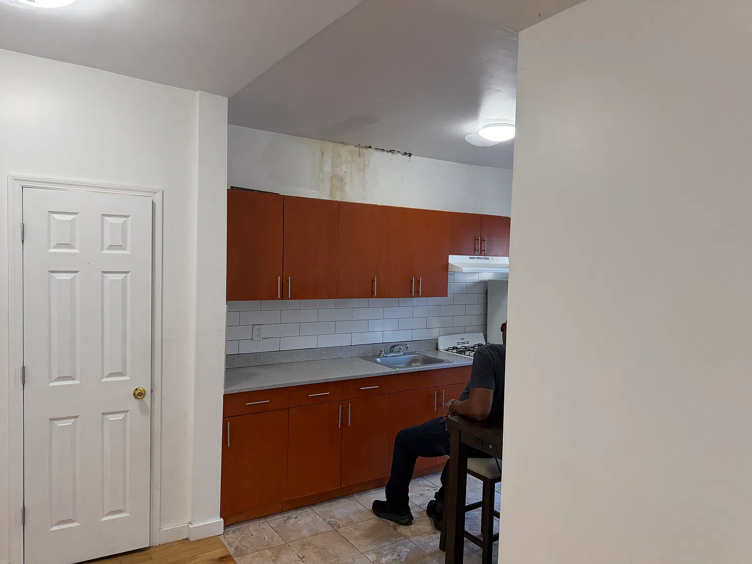 2 bed, $2,600 — Photo 2