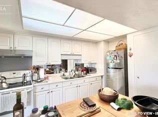 557 The East Mall #605, Toronto, ON M9B4A5