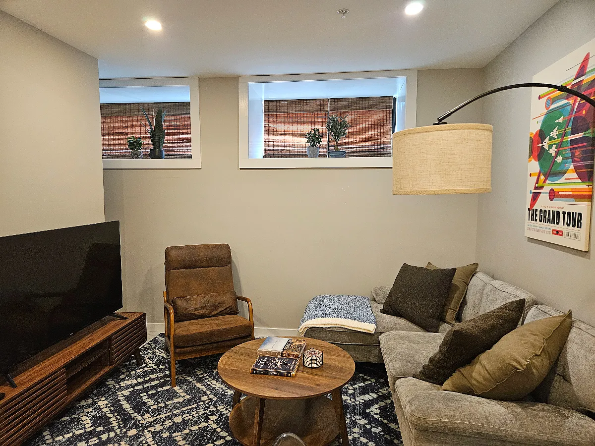 1487 5th Avenue, Unit 1 — Photo 2