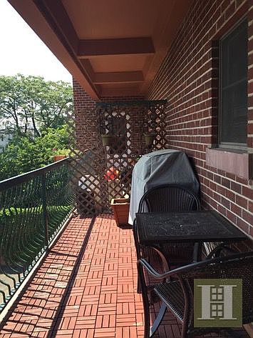 2nd image of 344 Degraw St APT 3E