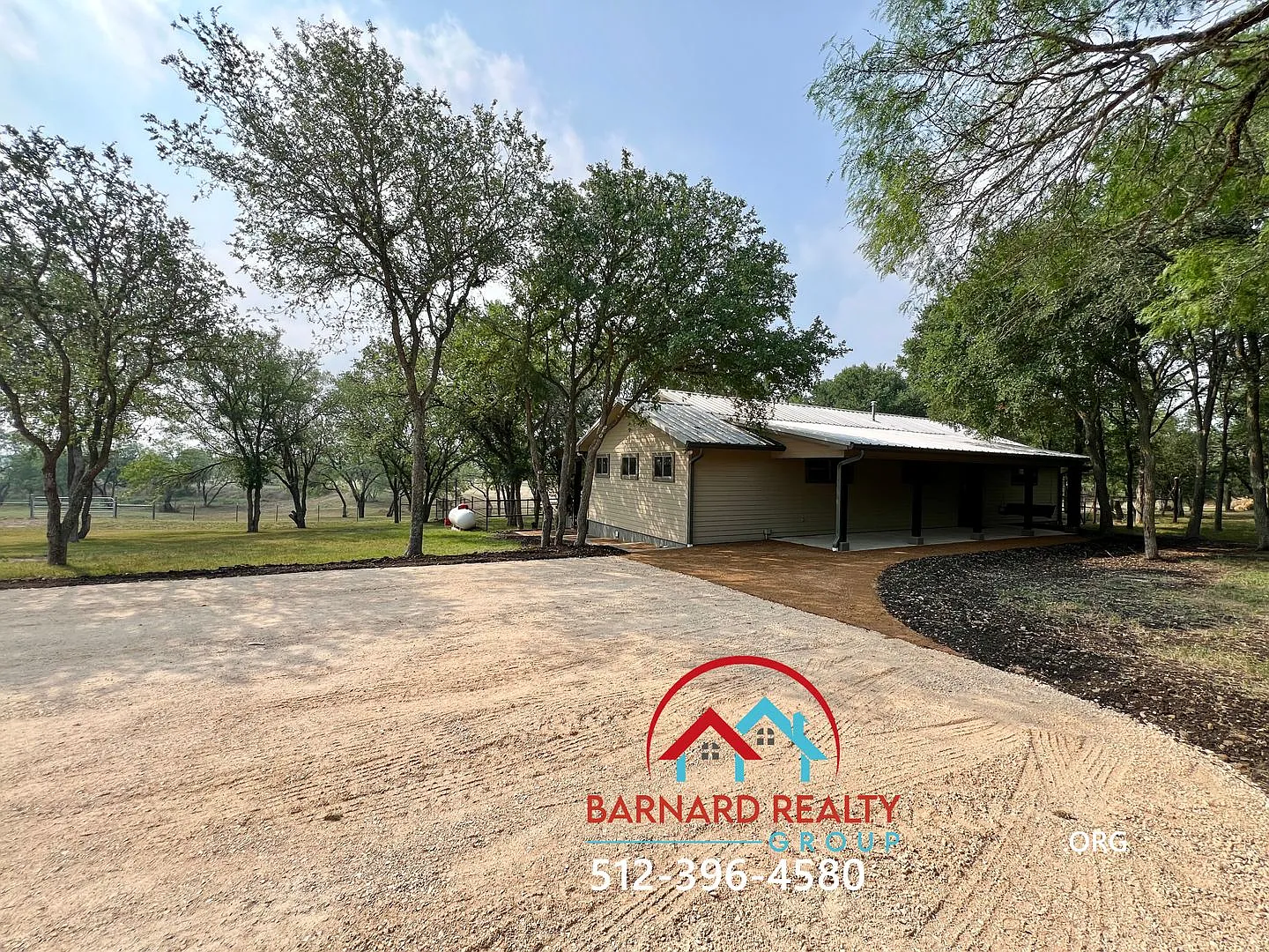 Available now: Country Living with Incredible Views — Photo 1