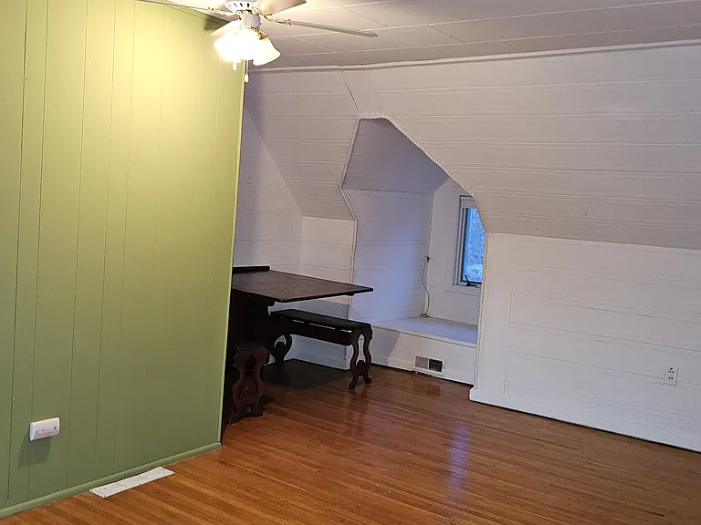 24 Mulberry St #1/2 — Photo 5