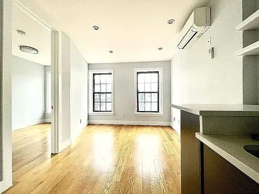 Rented by Pear NYC LLC | media 16