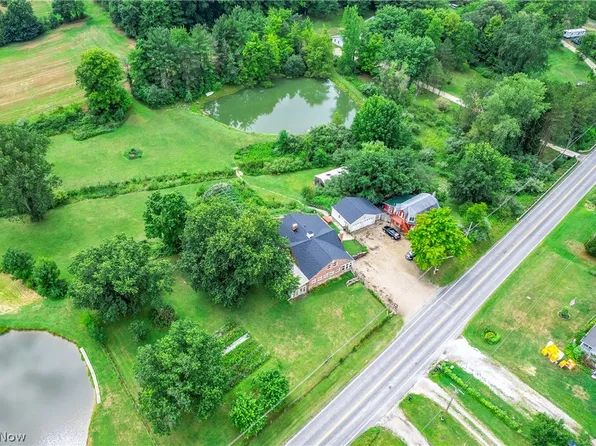 7104 Chatham Rd, Medina, OH 44256