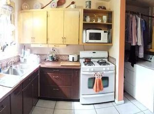 1060 NE 196th St, North Miami Beach, FL 33179