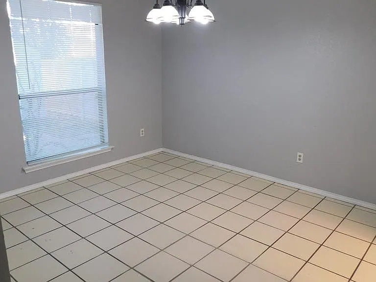 8232 Meadowbrook Dr — Photo 82