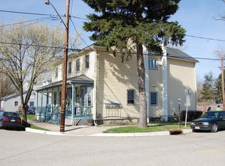 8 Green St #1, Columbia, NJ 07832