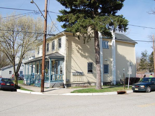 8 Green St #1