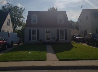 2533 Silver Creek Dr, Franklin Park, IL