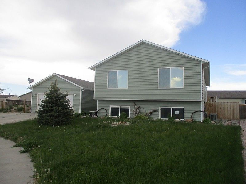 1st image of 1011 Tomahawk Dr