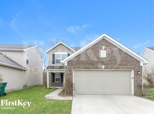 3521 Ashgrove Dr, Indianapolis, IN 46268