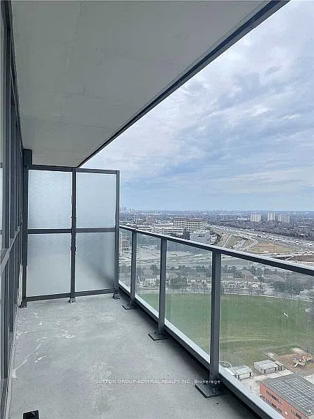 2 bed, $2,600 — Photo 4
