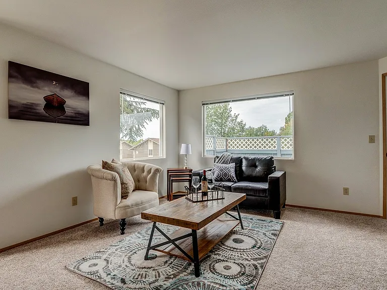 730 SE 8th Ave #D101 — Photo 5