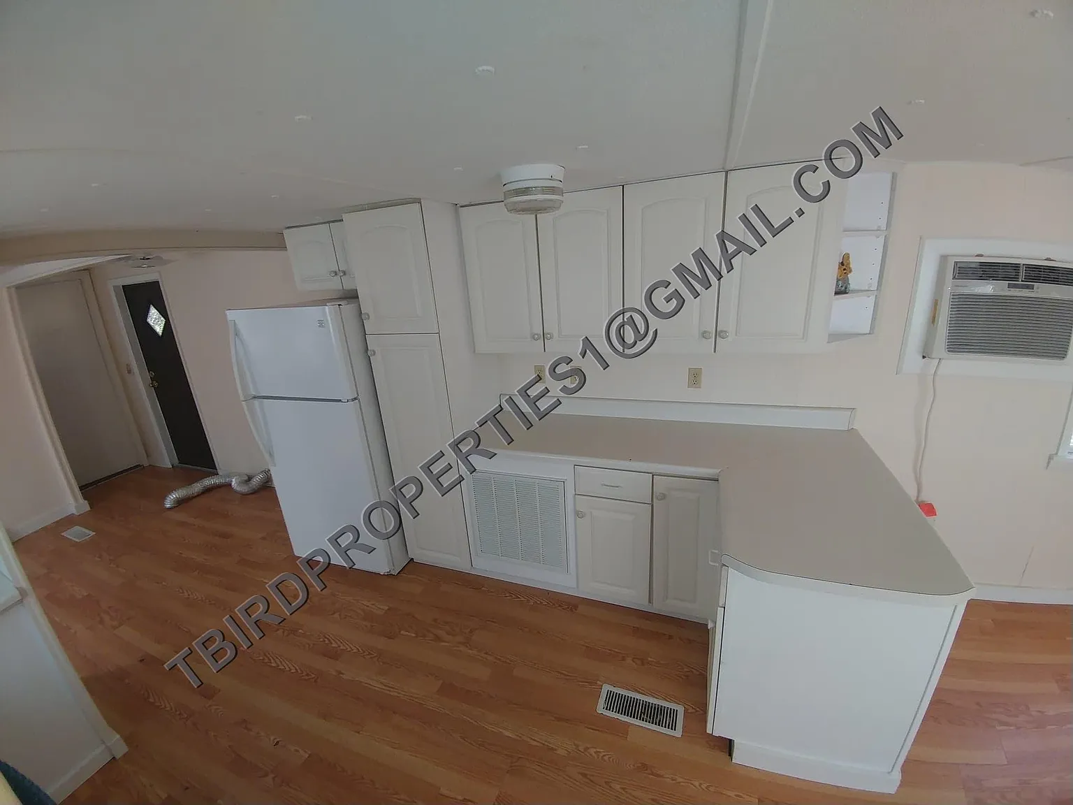 2 bed, 1.5 bath, $950 — Photo 3