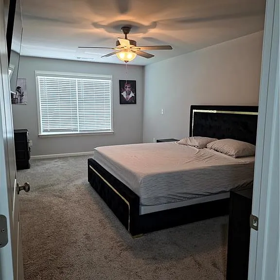 430 Village Creek Dr #B — Photo 23