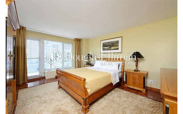 Sold by Douglas Elliman | media 10