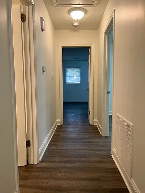 548 Wonder Lane - 1 — Photo 3