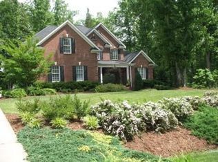 6092 Mountain Brook Rd, Greensboro, NC 27455