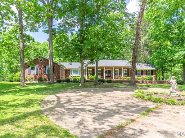 1103 Cherry St, Doniphan, MO 63935