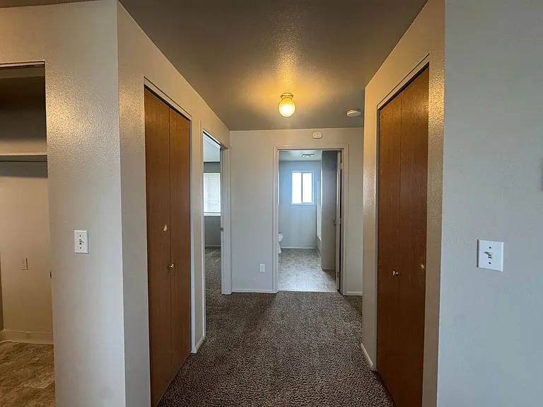 740 F St SW — Photo 5