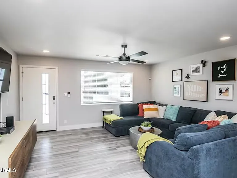 7810 E Willetta St — Photo 11