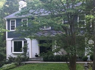 1101 Marlene Ln, Great Falls, VA 22066