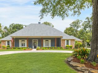 811 Bellevue Plantation Rd, Lafayette, LA 70503