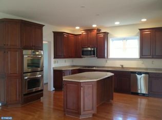 1004 Linden Ave, Chester Springs, PA 19425